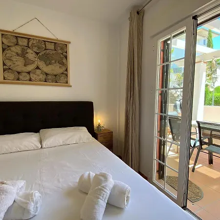 Azahara En Casasol * Nerja