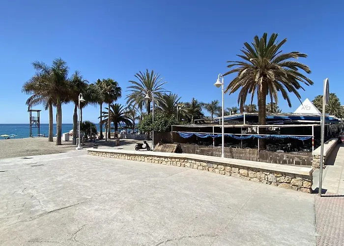 Azahara En Casasol * Nerja